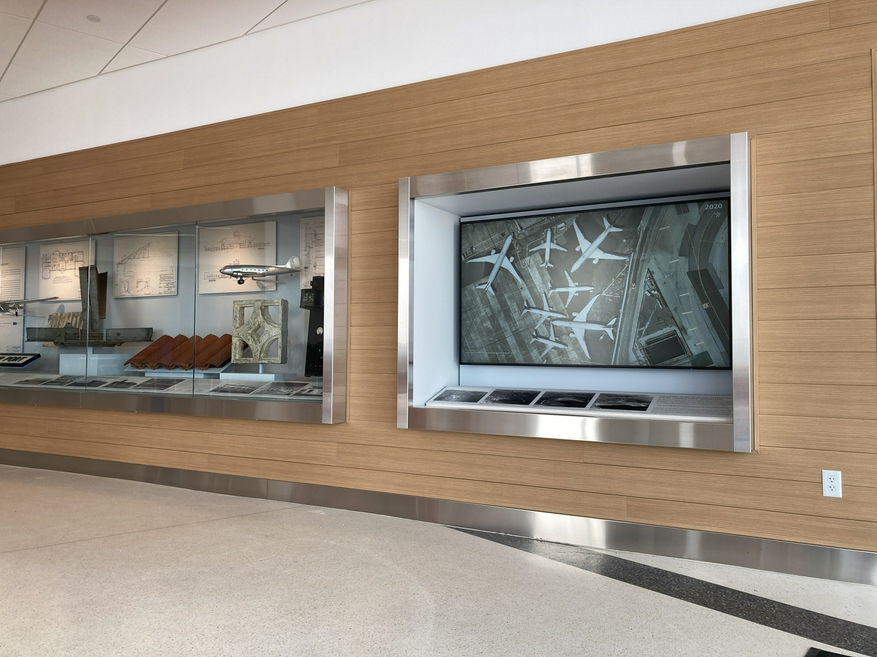 Interactive maps of SFO from 1930 to 2021 (and beyond) at the T2 SkyTerrace